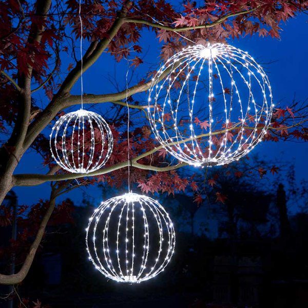 5050642094818 1 Twinkle Ord 30cm Light Up Christmas Decoration.jpg
